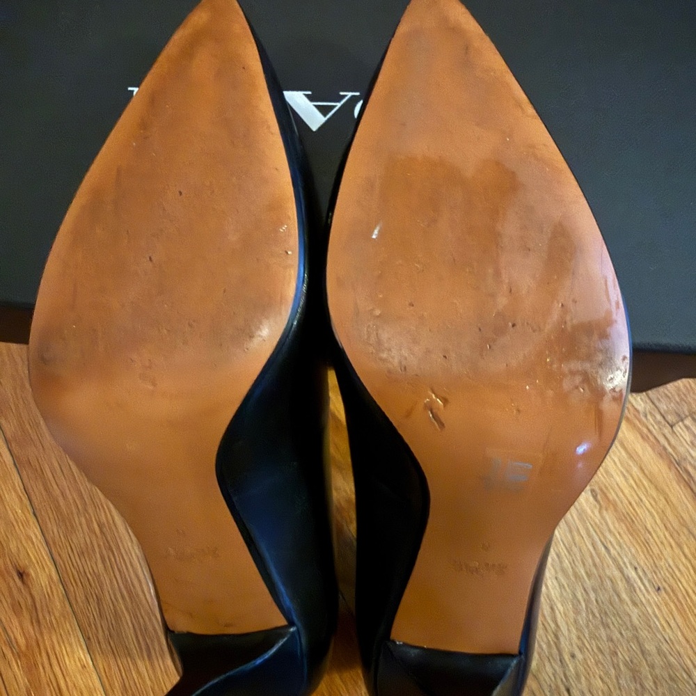 Coach Addie 90 Black Leather Heels size 8 EXCELLENT - Picture 6 of 6